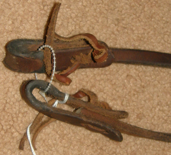Martin Saddlery? Harness Leather Western Reins Water Loops Western Split Reins 1/2” x 8' Brown