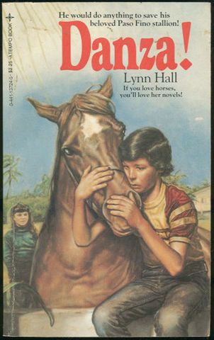 Danza Vintage Horse Book By Lynn Hall 