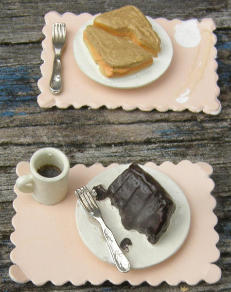 Model Horse Tack Props Placemat Plate Coffee Cup Silverware Food Place Setting Dollhouse Miniature Decoration