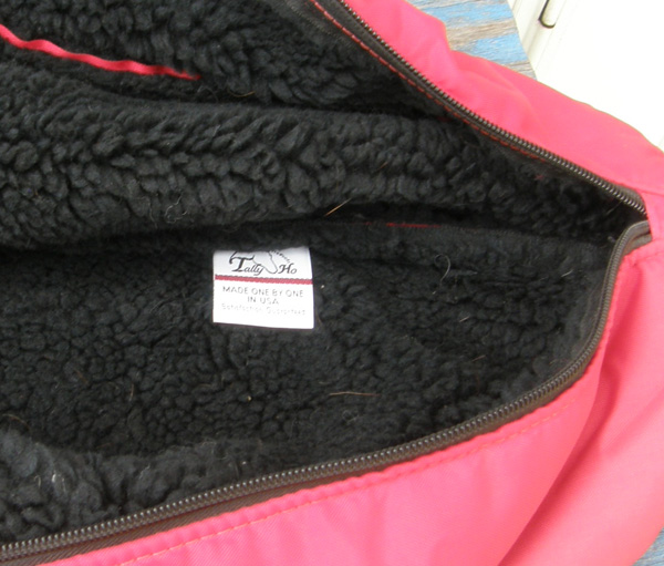 Tally Ho Fleece Lined Nylon English Saddle Carrying Case English Saddle Bag Storage Bag Red