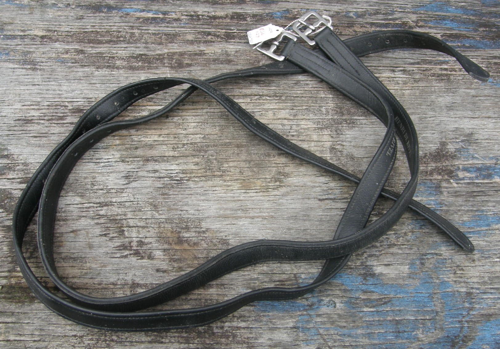 HDR Triple Covered Stirrup Leathers English Stirrup Leathers Black 1" x 54"