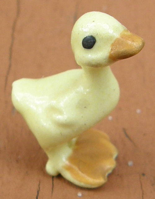Vintage Hagen-Renaker #273 Duckling Standing Big Feet HR Mini China Duck Bird Figurine
