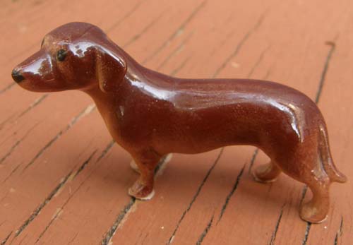 Vintage Hagen-Renaker #347 Dachshund Standing Facing Weiner Dog Left HR Mini China Dog Figurine