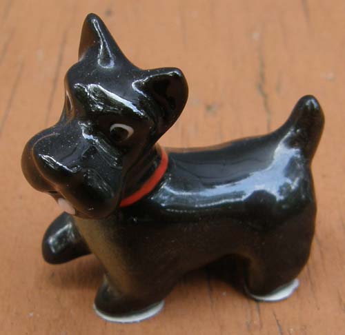 Vintage Hagen-Renaker #075 #856 Scottish Terrier Black Scotty Dog HR Mini China Dog Figurine