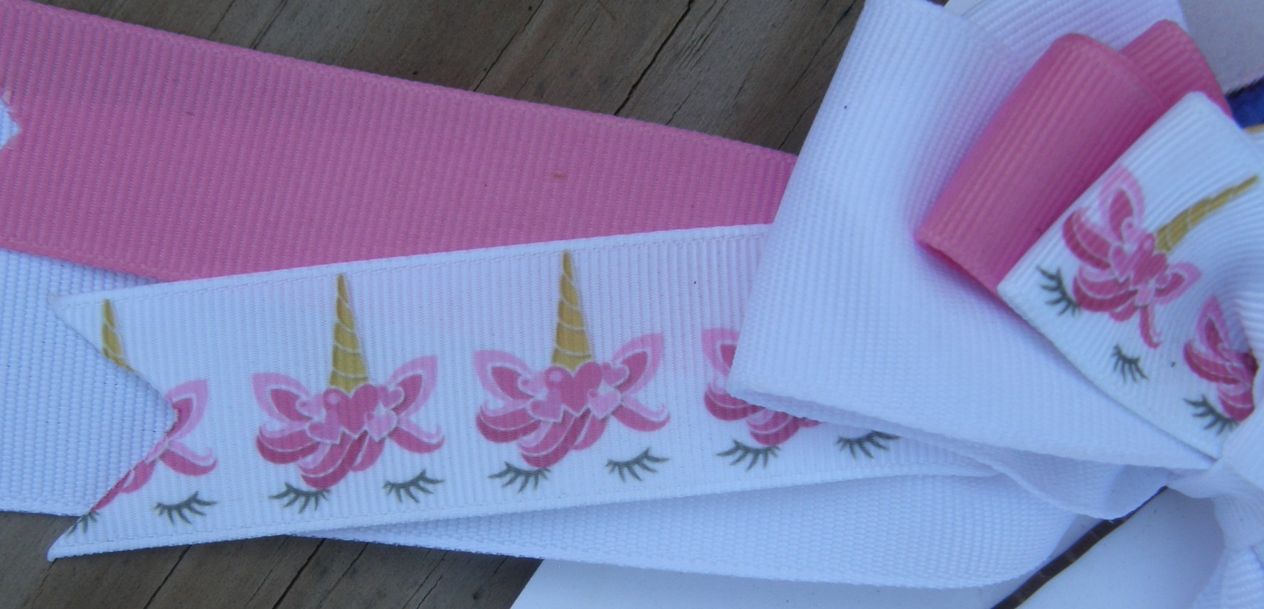 Bridle Path Bows Horse Show Bows Childrens Hair Ribbons Hair Bows Showbows Unicorn Faces White/Pink/Unicorn Horn Pattern