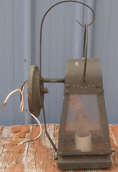 Vintage Look Electric Carriage Lamp Wall Mount Carriage House Light Fixture Outdoor Lighting