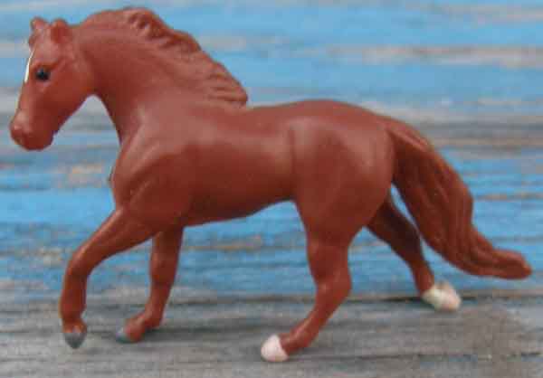Breyer #4125 Dreamer Scrapbook & Activities Set Mini Whinnies Chestnut Cantering Thoroughbred Mare Chestnut TB Mare Micro Minis