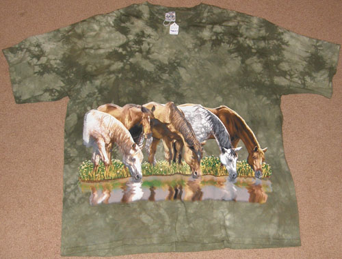 Springhill Horse T-Shirt Grey Bay Dun Chestnut Horses Drinking at Creek Stream Tee Shirt Green Hand Dyed Adult 2XL XXL
