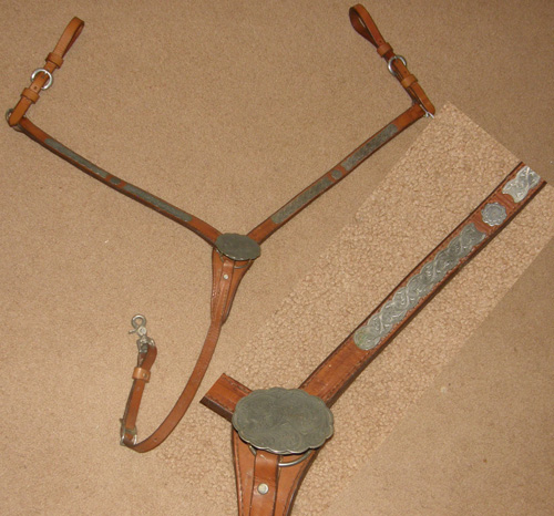 Circle Y? Tory? Leather Western Breastcollar Center Ring Straight Breast Collar Alpaca Mexico Silver Chestnut Horse