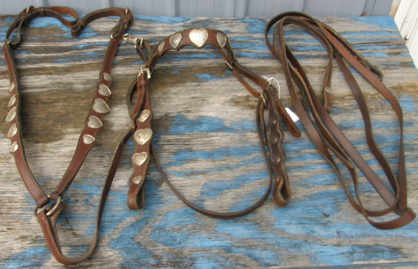 Scalloped Western Headstall Silver Heart Conchos Trim Browband Western Bridle Reins Western Breastcollar Western Breast Collar Silver Heart Concho Trim