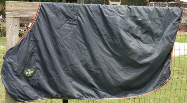 72" OF Cameo Donegal Rain Sheet Flannel Lined Nylon Rain Sheet Fitted Nylon Rain Slicker Horse Navy Blue