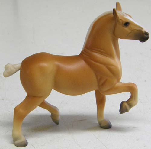 Breyer #5906 Stablemate Sorrel Belgian Trotting Draft Horse