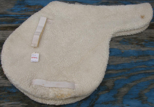 Roma Fleece Top Quilted Bottom Close Contact English Saddle Pad AP Shaped Pad Contour Pad Off White