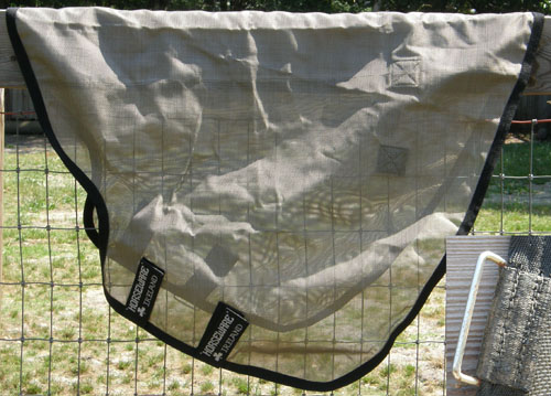 81” OF Rambo by Horseware Protector Horse Turnout Fly Sheet with Removable Protector Neck Cover Mane Tamer